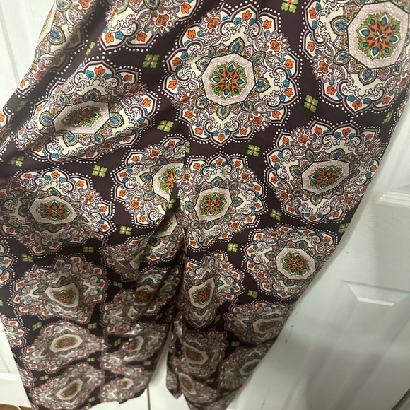 Cutest pantsuit with knit tank - Picture 3 of 5